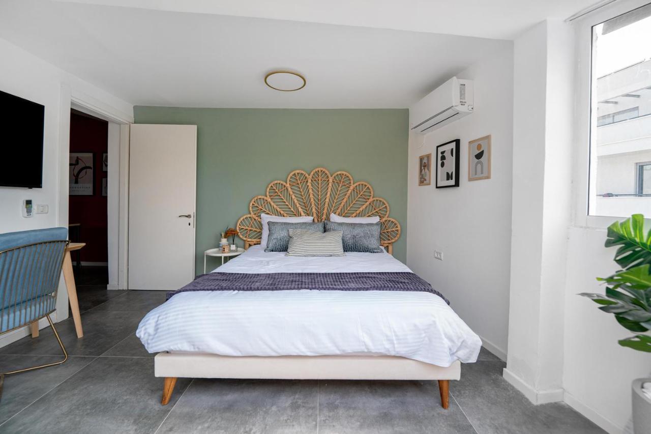 Carmel House By Berry Stays *
